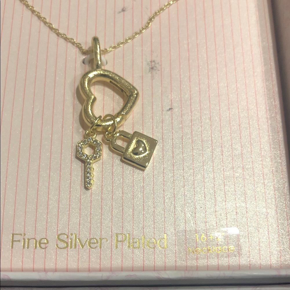 Fine silver‎ plated pave adorned lock & key heart pendant necklace brand new